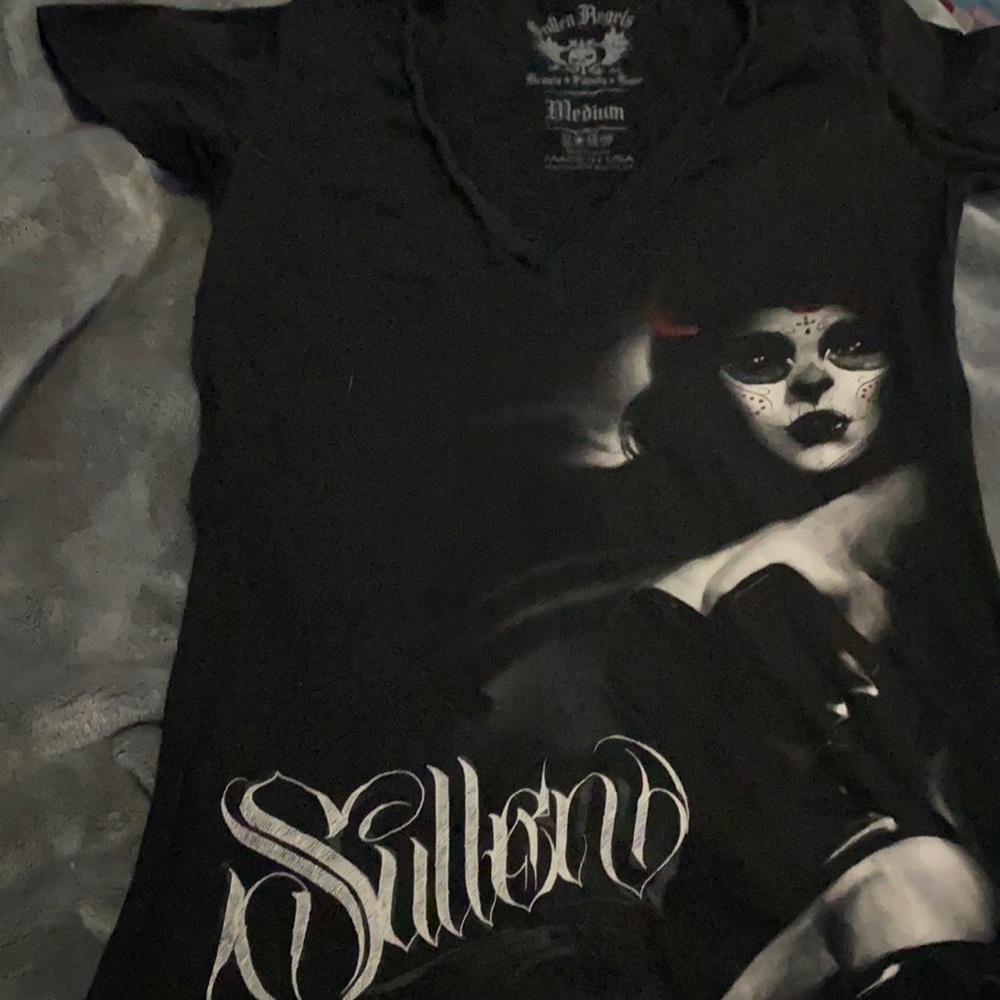 Deep v cut. Sullen Angels tee 100% cotton medium